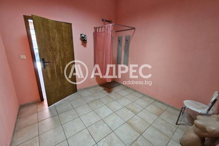 Офис, Варна, Базар "Левски", 688115, Снимка 1