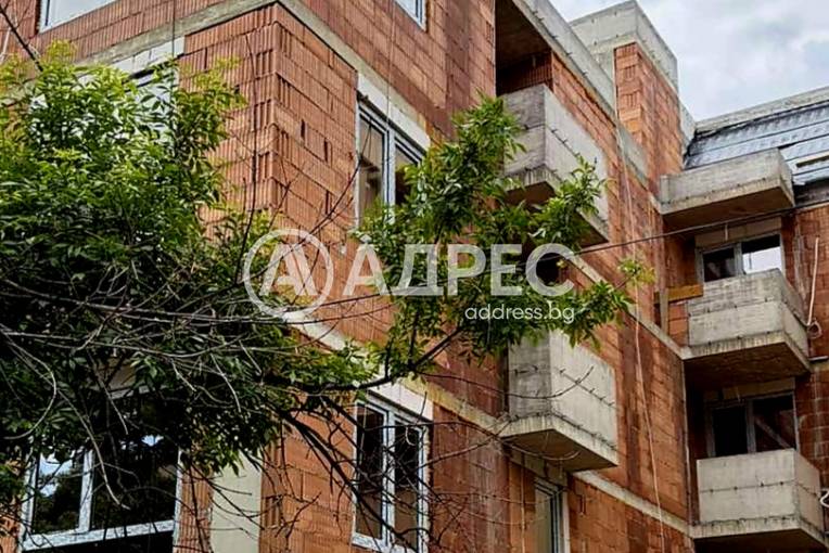 Тристаен апартамент, Пловдив, Съдийски, 696115, Снимка 1