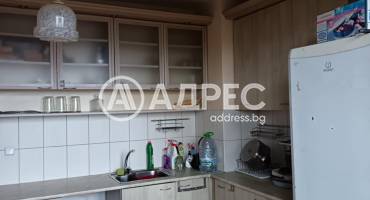 Тристаен апартамент, Добрич, Център, 671117, Снимка 2