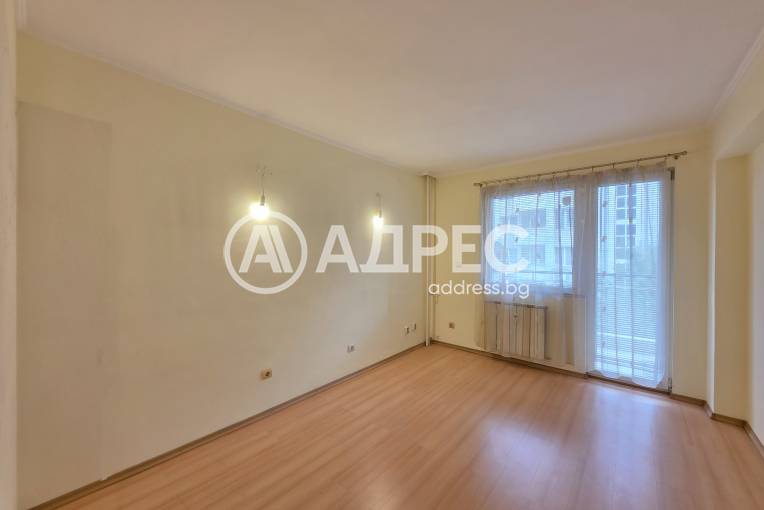 Многостаен апартамент, София, Лагера, 672117, Снимка 22