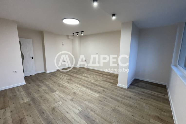 Тристаен апартамент, Варна, Владислав Варненчик, 693117, Снимка 2