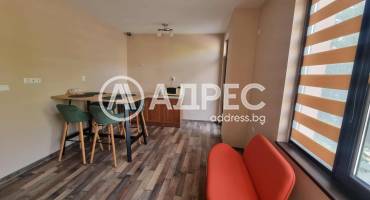 Тристаен апартамент, Ямбол, 688118, Снимка 1