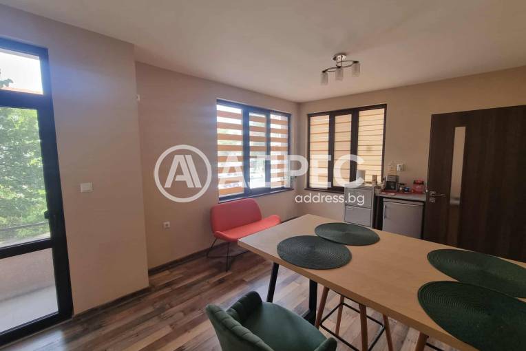 Тристаен апартамент, Ямбол, 688118, Снимка 2