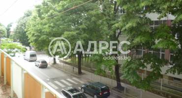 Тристаен апартамент, Добрич, Център, 698118, Снимка 3