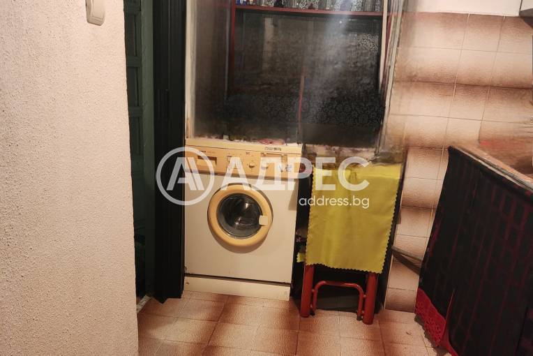 Къща/Вила, Варна, Зимно кино Тракия, 666121, Снимка 3