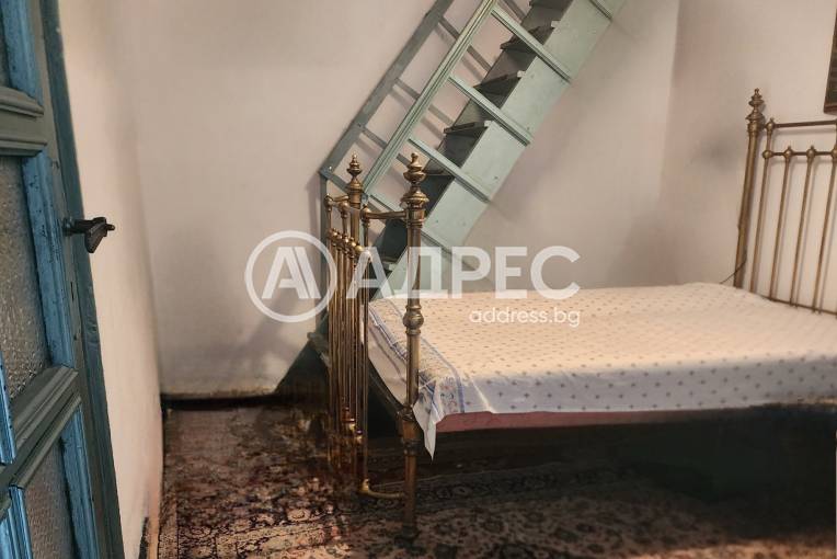 Къща/Вила, Варна, Зимно кино Тракия, 666121, Снимка 4