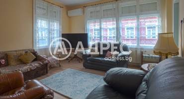 Многостаен апартамент, Разград, Център, 672121, Снимка 1