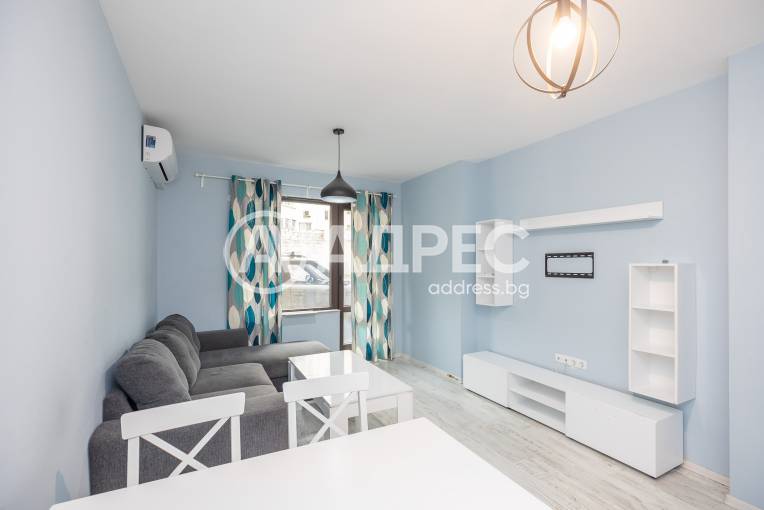 Тристаен апартамент, Варна, Зимно кино Тракия, 675121, Снимка 1