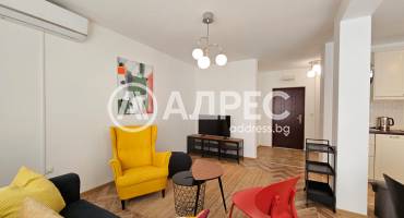 Тристаен апартамент, Варна, Цветен квартал, 677121, Снимка 4