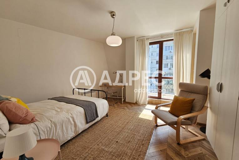 Тристаен апартамент, Варна, Цветен квартал, 677121, Снимка 11