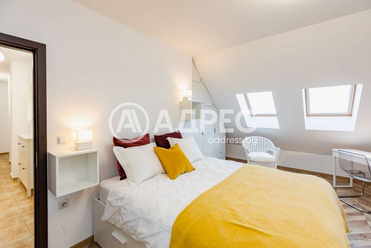 Тристаен апартамент, Варна, Цветен квартал, 677121, Снимка 14