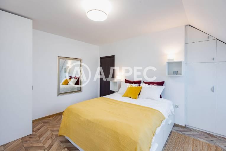 Тристаен апартамент, Варна, Цветен квартал, 677121, Снимка 16