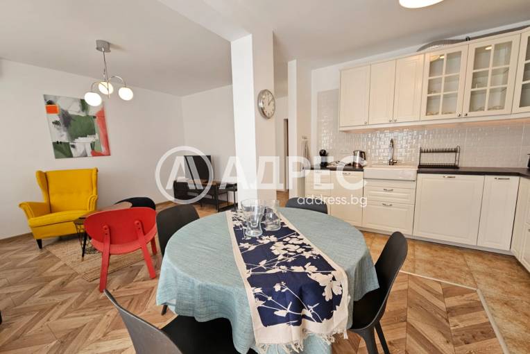 Тристаен апартамент, Варна, Цветен квартал, 677121, Снимка 5