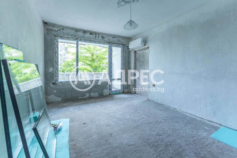 Тристаен апартамент, Варна, Кайсиева градина, 697121, Снимка 1