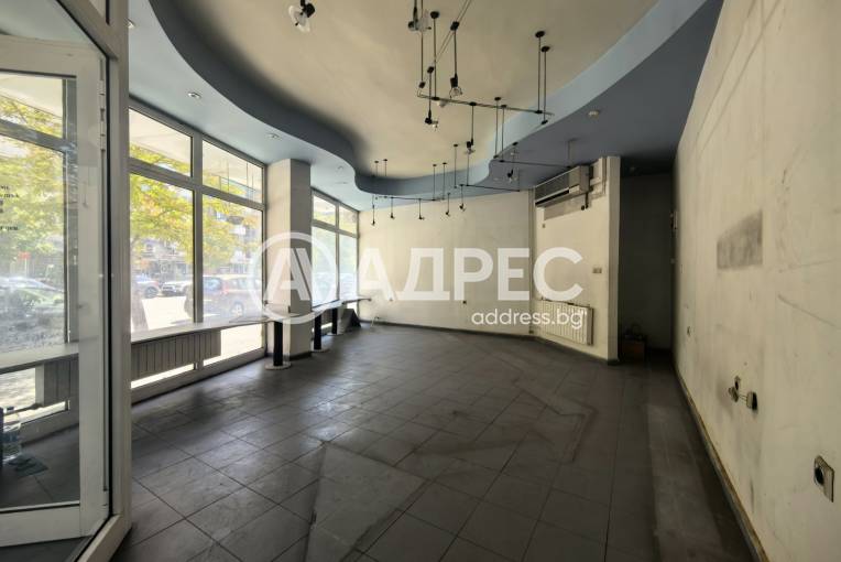 Офис Сграда/Търговски център, Русе, Широк център, 664123, Снимка 9