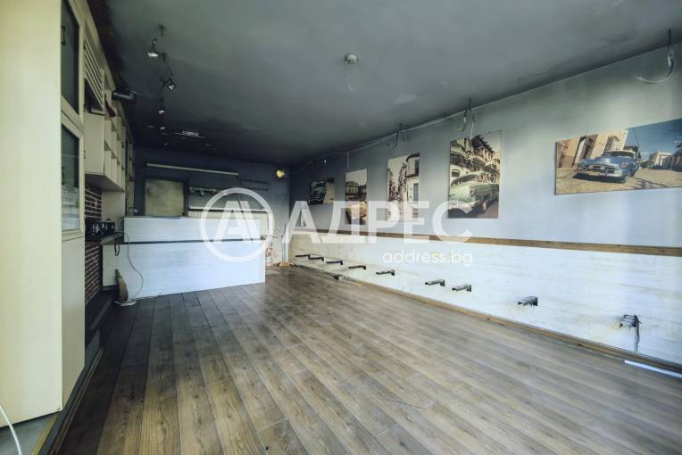 Офис Сграда/Търговски център, Русе, Широк център, 664123, Снимка 11