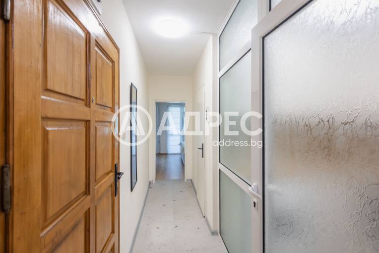 Двустаен апартамент, Варна, Генералите, 697124, Снимка 18