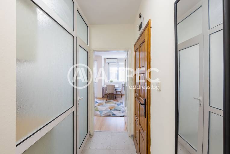 Двустаен апартамент, Варна, Генералите, 697124, Снимка 19
