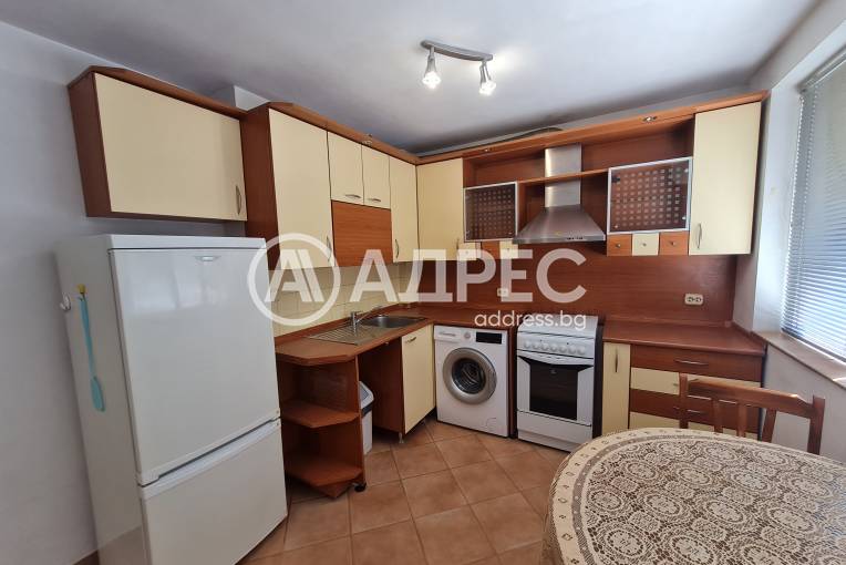 Тристаен апартамент, Варна, Гръцка махала, 700124, Снимка 3