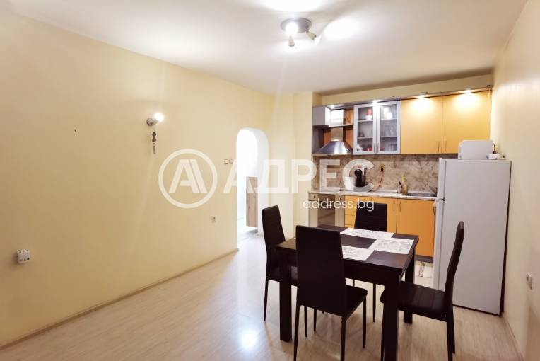 Тристаен апартамент, Русе, Възраждане, 504125, Снимка 3