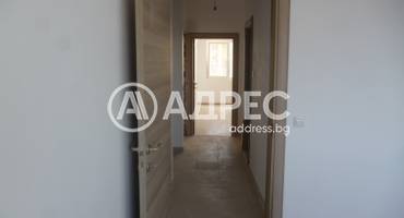 Тристаен апартамент, Добрич, Център, 667126, Снимка 1