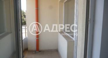 Тристаен апартамент, Добрич, Център, 667126, Снимка 2