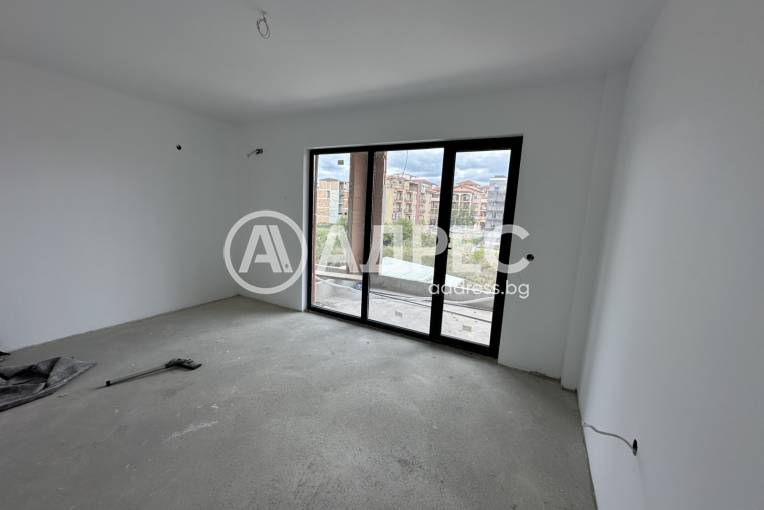 Тристаен апартамент, Приморско, 631128, Снимка 3