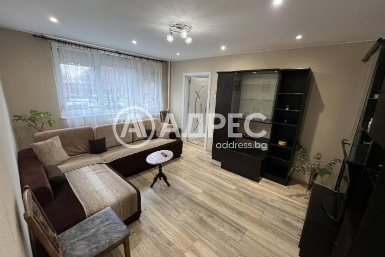 Двустаен апартамент, Варна, Трошево, 678129, Снимка 1