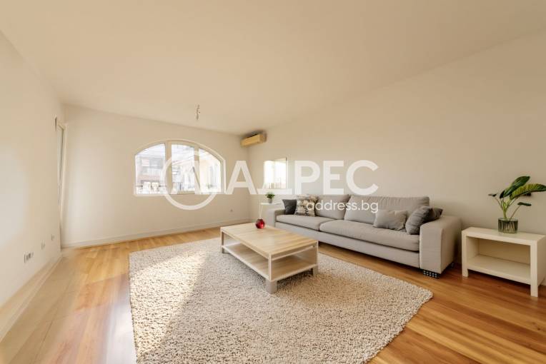 Тристаен апартамент, Варна, к.к. Св.Св. Константин и Елена, 688129, Снимка 2