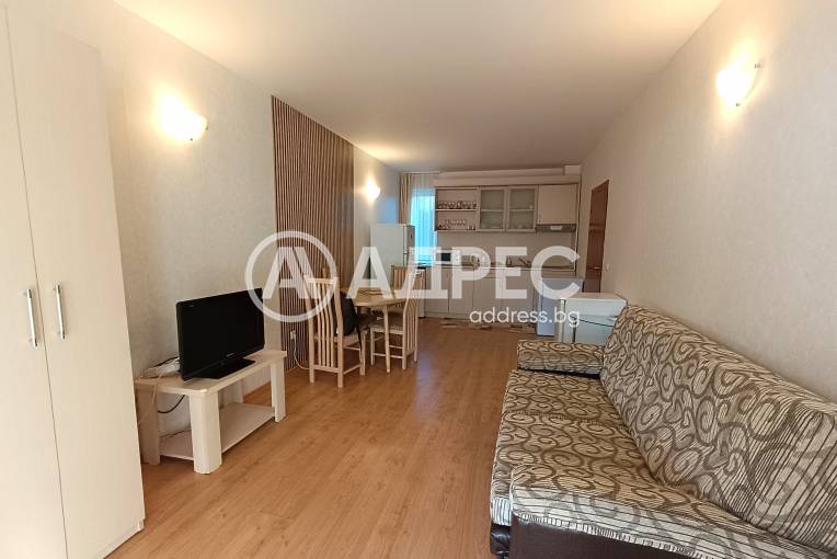 Двустаен апартамент, Равда, 676131, Снимка 1