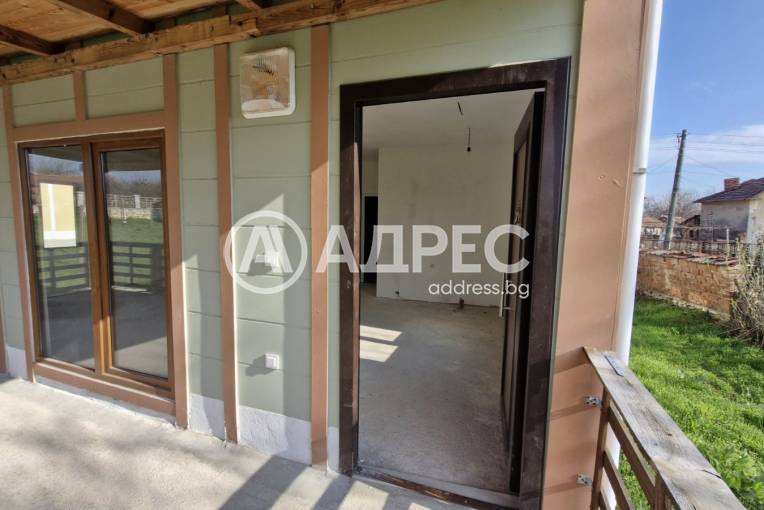 Къща/Вила, Пелишат, 690134, Снимка 3