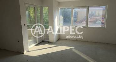 Тристаен апартамент, Хасково, Училищни, 671135, Снимка 2