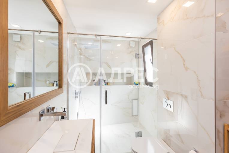 Многостаен апартамент, Варна, Бриз, 679135, Снимка 16