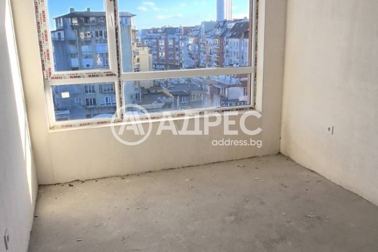 Тристаен апартамент, Бургас, Меден рудник - зона В, 681135, Снимка 13