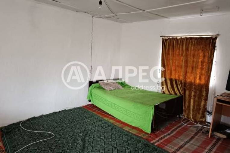 Къща/Вила, Побит камък, 640136, Снимка 4