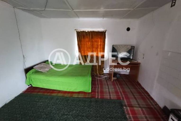 Къща/Вила, Побит камък, 640136, Снимка 5