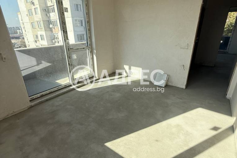 Тристаен апартамент, Варна, Кайсиева градина, 656137, Снимка 1