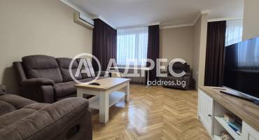 Тристаен апартамент, София, Зона Б 18, 681137