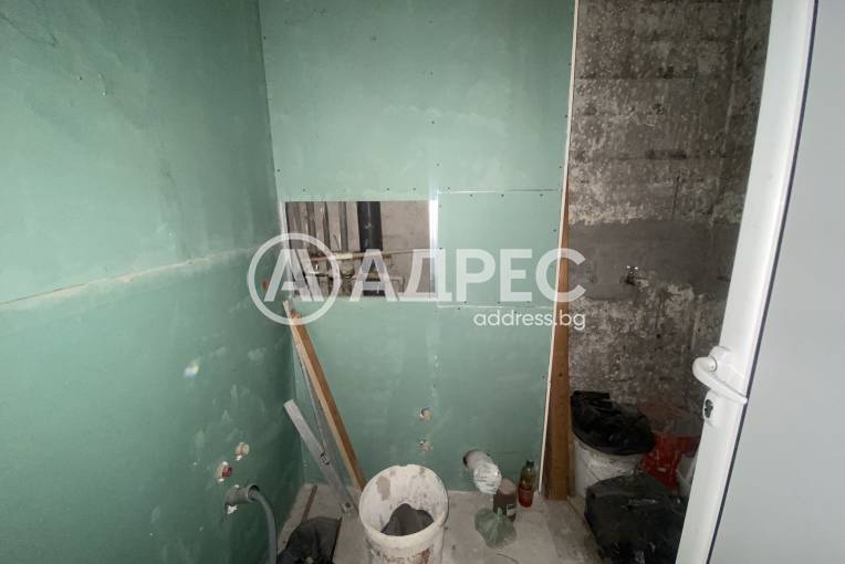 Тристаен апартамент, Хасково, Любен Каравелов, 703137, Снимка 13