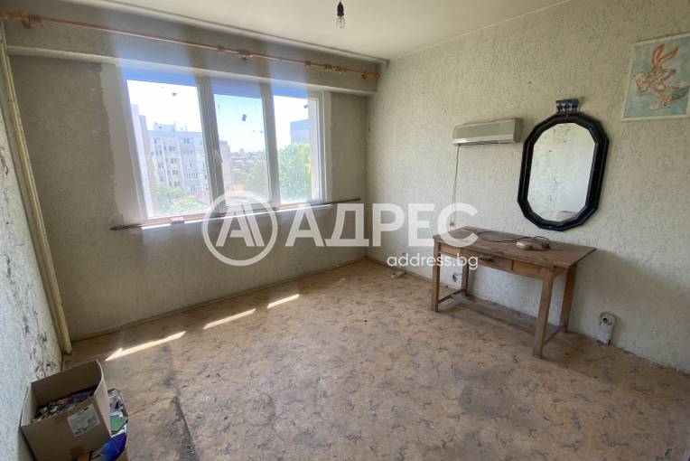 Тристаен апартамент, Хасково, Любен Каравелов, 703137, Снимка 3