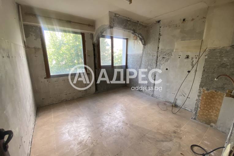 Тристаен апартамент, Хасково, Любен Каравелов, 703137, Снимка 6