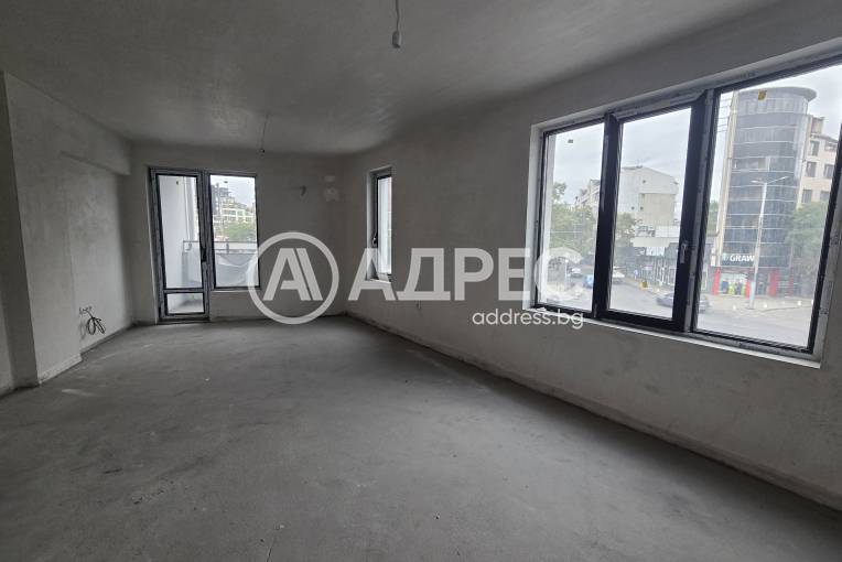 Двустаен апартамент, Пловдив, Кършияка, 610138, Снимка 1