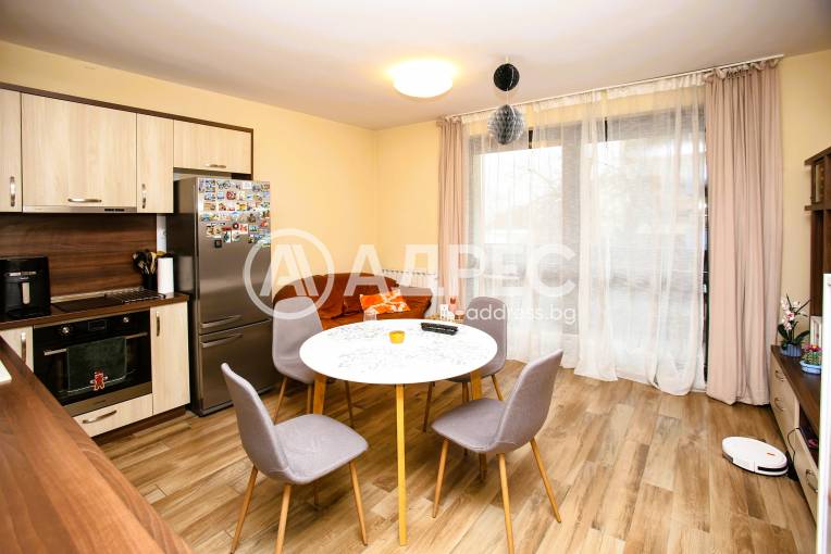 Двустаен апартамент, София, Красно село, 683138, Снимка 1