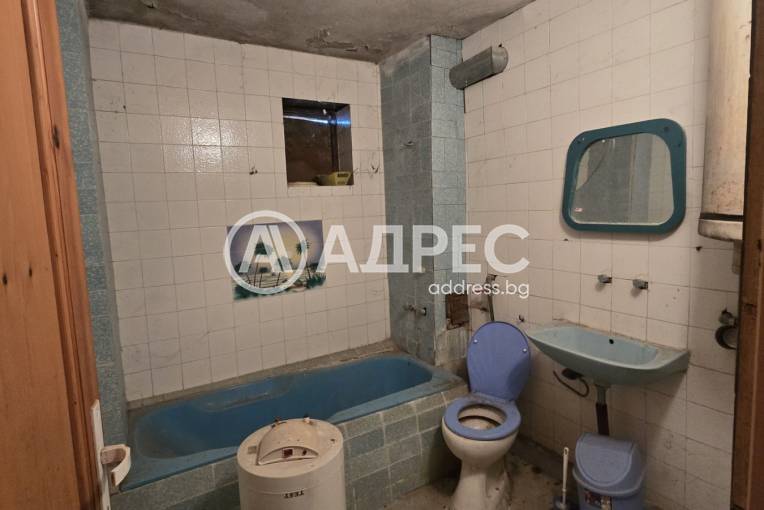 Къща/Вила, Коиловци, 678139, Снимка 11