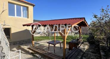 Етаж от къща, Варна, Виница, 679139, Снимка 2