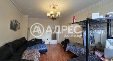 Тристаен апартамент, София, Красна поляна 1, 698139, Снимка 1