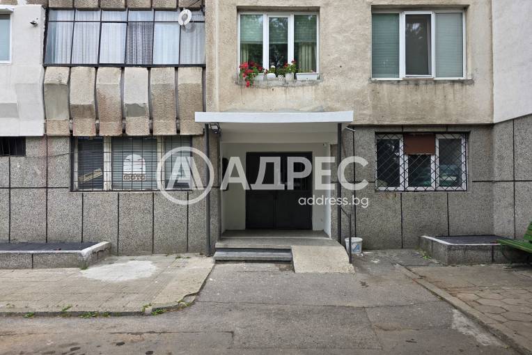 Тристаен апартамент, София, Красна поляна 1, 698139, Снимка 9