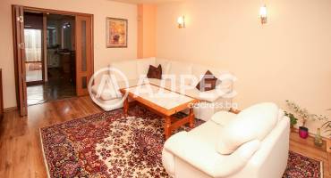 Тристаен апартамент, София, Люлин 7, 674140, Снимка 1