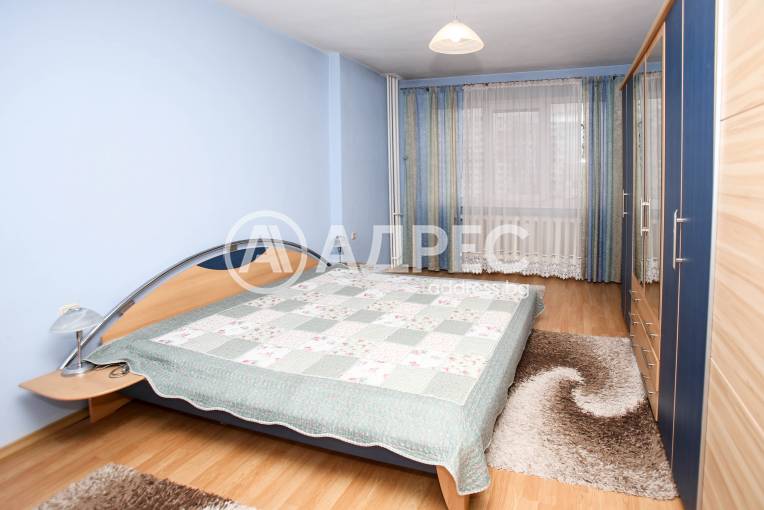 Тристаен апартамент, София, Люлин 7, 674140, Снимка 2