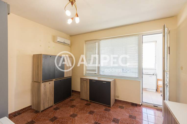 Тристаен апартамент, Варна, Лятно кино Тракия, 658141, Снимка 2